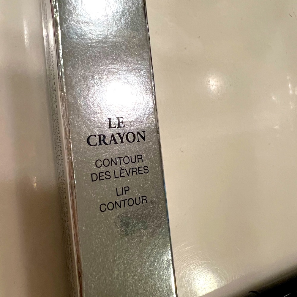 Brand new lip liner Lancôme Berry shade